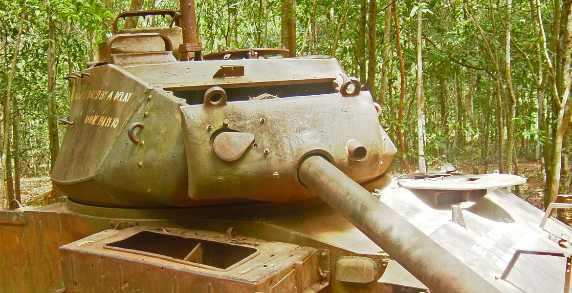 Cu Chi Tunnels and Cao Dai Temple Day Trip